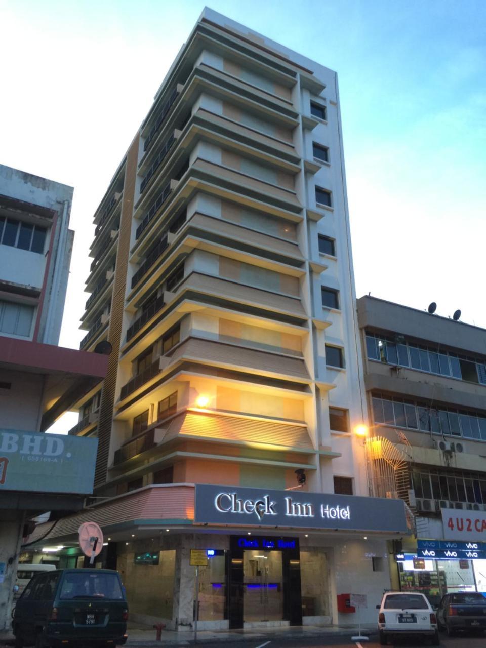 Check Inn Hotel Tawau Exterior photo